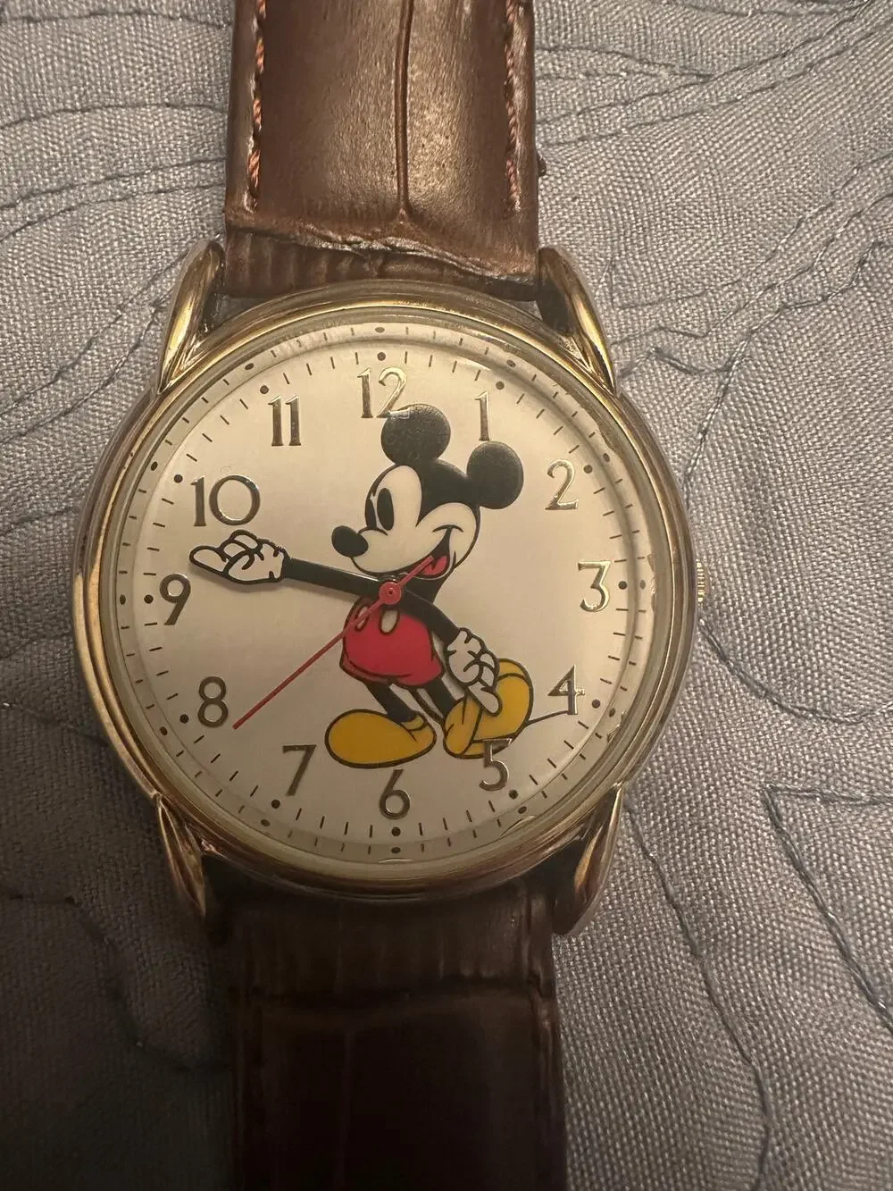 NWOT Disney ewatchfactory Silver and Gold Tone Mickey Watch P234-2657-4 18320